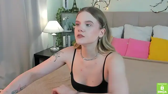 Emma peach online show from July 15, 2026, 7:35 am