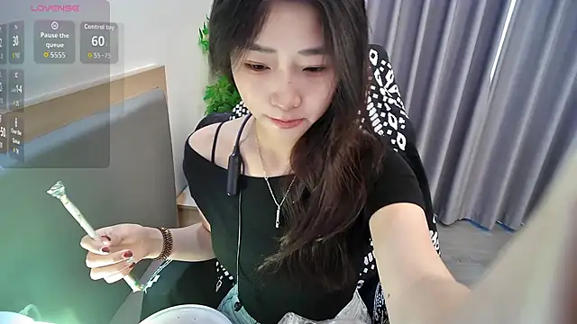 su ning online show from March 31, 2026, 5:52 am
