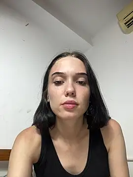 icedrosemarye online show from July 22, 2026, 6:32 pm