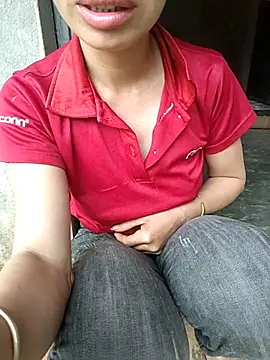 Snapshot of Lucky-beo chatting on July 28, 2026, 12:07 am Lucky-beo online show from July 28, 2026, 12:07 am