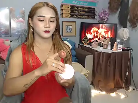 fuckercumm online show from June 5, 2026, 11:32 pm