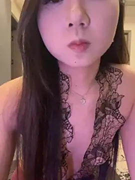 xiaoxiong168 online show from June 25, 2026, 1:59 pm