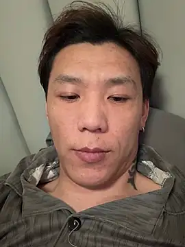 zhangxiaojun1 online show from March 23, 2026, 7:18 pm