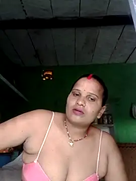 Snapshot of Shivani09900 chatting on July 2, 2026, 3:23 am Shivani09900 online show from July 2, 2026, 3:23 am
