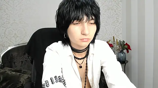 Snapshot of AdonBev chatting on July 1, 2026, 12:18 pm AdonBev online show from July 1, 2026, 12:18 pm