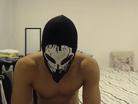 kai onac online show from March 24, 2026, 1:21 am