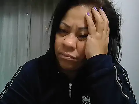 Veronica missbigg online show from June 22, 2026, 9:17 am