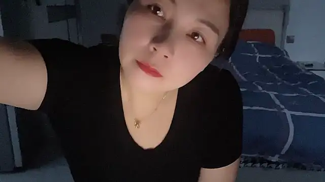 Snapshot of xinbao- chatting on May 12, 2026, 11:07 am xinbao- online show from May 12, 2026, 11:07 am