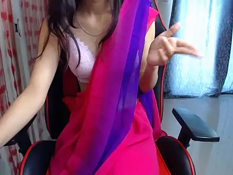 Snapshot of Sweety_piyu chatting on April 9, 2026, 5:18 am Sweety piyu online show from April 9, 2026, 5:18 am