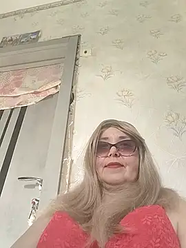 Snapshot of Vita72219 chatting on April 25, 2026, 1:41 pm Vita72219 online show from April 25, 2026, 1:41 pm