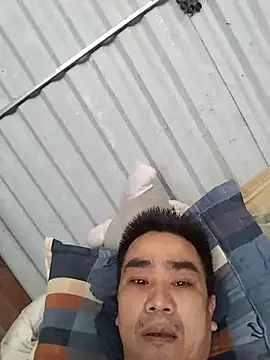 Snapshot of Tinh_love chatting on July 26, 2026, 3:58 am Tinh love online show from July 26, 2026, 3:58 am