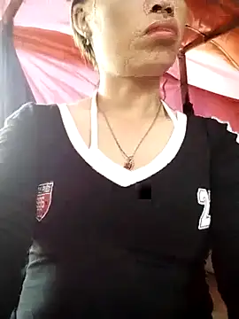 Ely-cute2k online show from April 26, 2026, 3:37 am