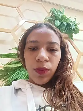 ValerieWoodsl online show from July 15, 2026, 6:24 pm