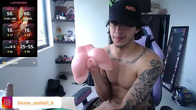 Bruno santos1 online show from June 3, 2026, 2:33 pm