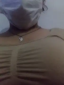 Snapshot of Mandalina_3 chatting on March 27, 2026, 4:51 pm Mandalina 3 online show from March 27, 2026, 4:51 pm