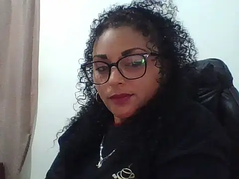 lachurca693 online show from April 6, 2026, 3:15 am