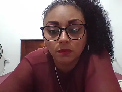 lachurca693 online show from April 19, 2026, 3:28 am