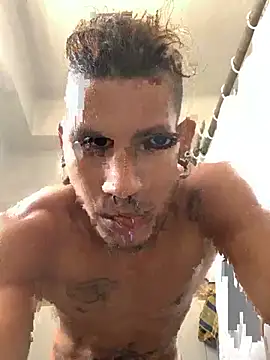 Diego0 0 online show from May 4, 2026, 5:20 pm