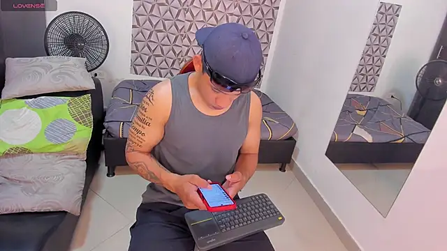 Benjamin lich online show from June 6, 2026, 3:11 am