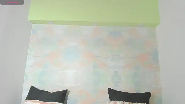 Sara Hanks online show from April 28, 2026, 3:39 pm