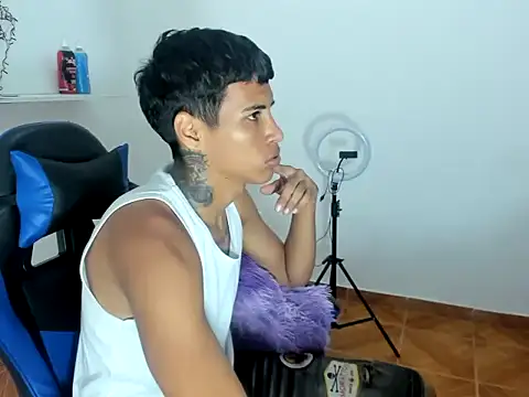 Snapshot of axeel-king chatting on April 4, 2026, 4:48 pm axeel-king online show from April 4, 2026, 4:48 pm