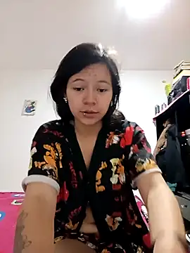Snapshot of Ninffa_sweet21 chatting on April 17, 2026, 12:02 am Ninffa sweet21 online show from April 17, 2026, 12:02 am