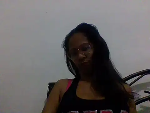 Karen La Flaca online show from April 26, 2026, 1:25 am