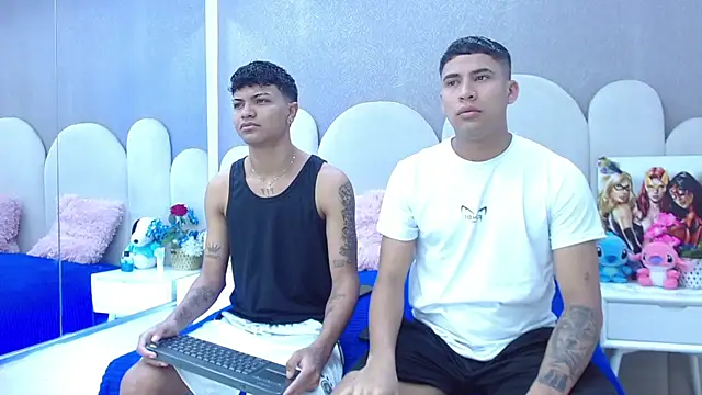party duo playboy online show from April 26, 2026, 3:15 am