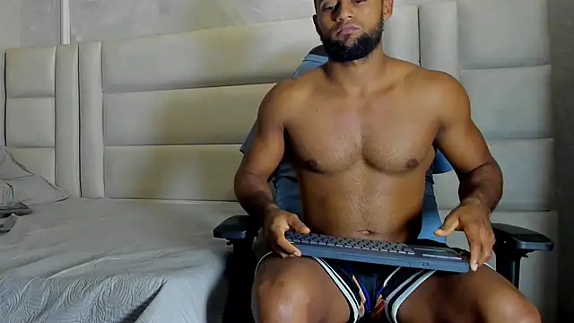 Dark lennox online show from May 4, 2026, 10:44 am
