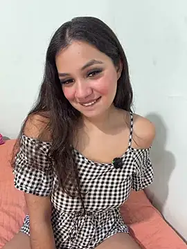 Snapshot of Colochitapupy chatting on April 25, 2026, 2:14 am Colochitapupy online show from April 25, 2026, 2:14 am
