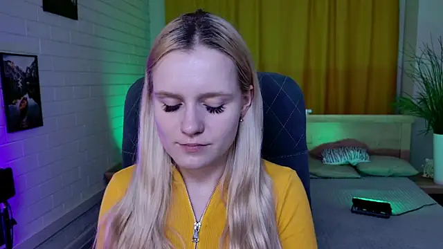SherriButlers online show from July 16, 2026, 5:13 am