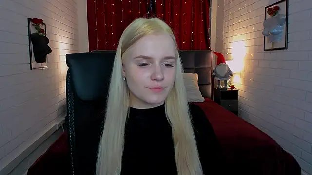 SherriButlers online show from August 3, 2026, 5:06 am