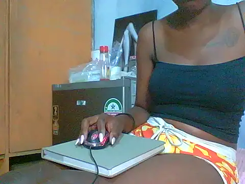 Snapshot of Engedzani1050 chatting on March 27, 2026, 3:34 pm Engedzani1050 online show from March 27, 2026, 3:34 pm