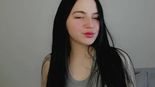 HloyaLarguza online show from March 31, 2026, 10:10 pm