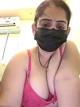 sonalidey5564 online show from April 22, 2026, 11:01 am