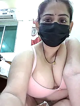 sonalidey5564 online show from June 18, 2026, 2:10 pm