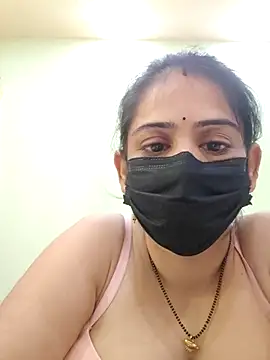 Snapshot of sonalidey5564 chatting on July 2, 2026, 9:15 am sonalidey5564 online show from July 2, 2026, 9:15 am