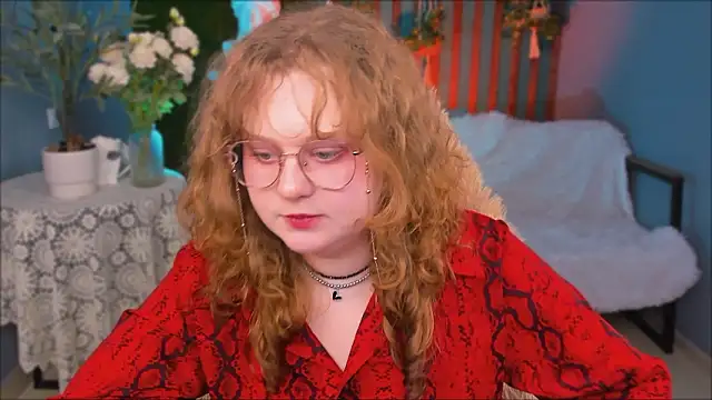 SaraSweetness online show from March 26, 2026, 10:32 am