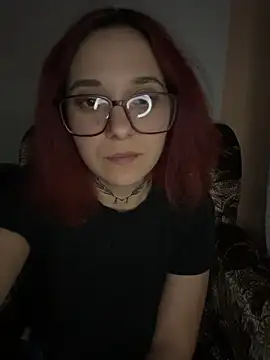 jebise23 online show from May 4, 2026, 7:54 pm