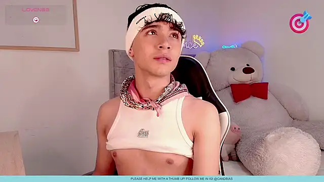 Snapshot of niico_prince chatting on May 29, 2026, 9:57 pm niico prince online show from May 29, 2026, 9:57 pm