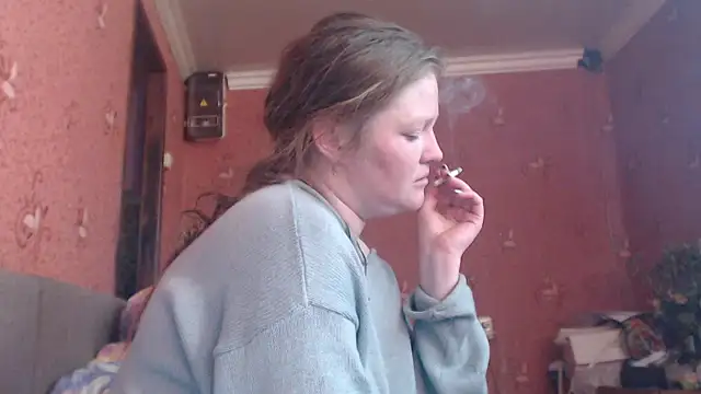 Snapshot of CharleyReid chatting on June 4, 2026, 3:56 am CharleyReid online show from June 4, 2026, 3:56 am