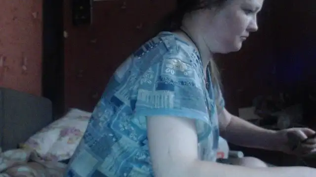 Snapshot of CharleyReid chatting on June 20, 2026, 7:44 am CharleyReid online show from June 20, 2026, 7:44 am