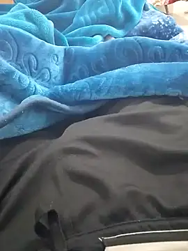 Luxated online show from March 25, 2026, 11:22 pm