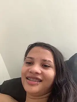 pricila887 online show from June 14, 2026, 6:21 pm