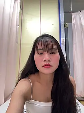Naked-xx online show from June 4, 2026, 11:05 am