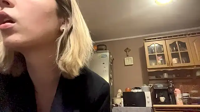 enchantedass online show from March 26, 2026, 8:58 pm