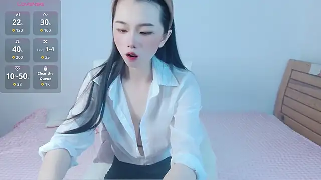 amihuang online show from May 8, 2026, 1:05 pm