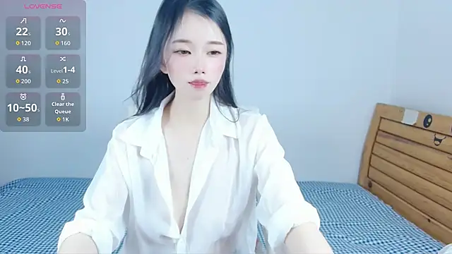 amihuang online show from June 3, 2026, 12:08 pm