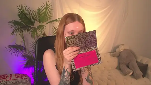 zoeforrd online show from May 10, 2026, 5:12 am