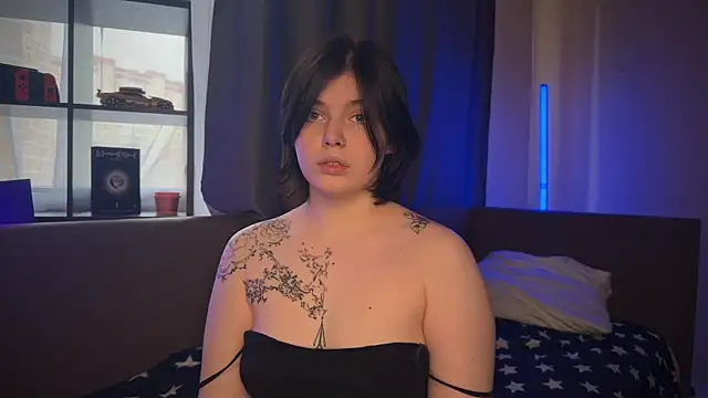 Snapshot of Sophia_Goodgirl chatting on April 1, 2026, 1:41 pm Sophia Goodgirl online show from April 1, 2026, 1:41 pm